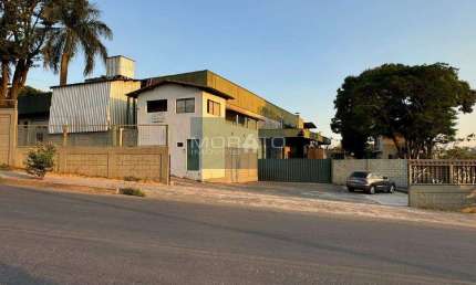 Galpão Industrial 1866,22 m², 06 Salas, no Bairro Alvorada