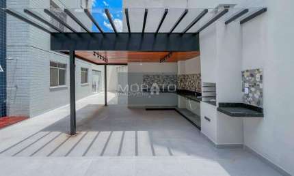 Área Privativa 3 quartos, suíte, 2 vagas de garagem à venda no Bairro Castelo