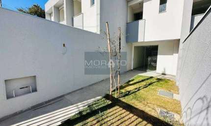 Casa com 2 quartos à venda na Rua Professora Vicentina Barreto, --, Planalto, Belo Horizonte