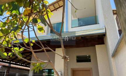 Casa 3 Quartos, Suíte, 3 Vagas de Garagem no Bairro São João Batista
