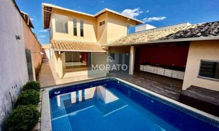 Casa excelente padrão em área nobre na região Pampulha