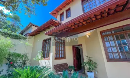 Casa 3 quartos, 1 suíte, 4 vagas, Castelo - Belo Horizonte/MG