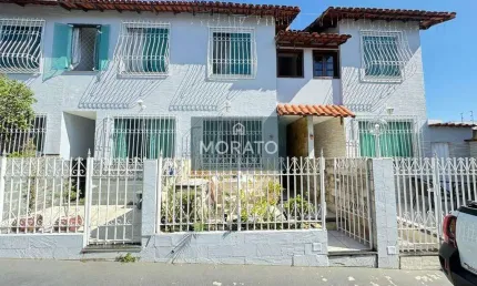 Casa Geminada 3 Quartos, 1 Vaga de Garagem no Bairro Santa Rosa