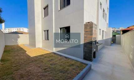 Área Privativa com 3 quartos, suíte e 4 vagas de garagem no bairro Santa Amélia