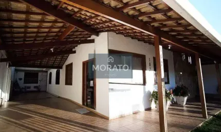 Casa 5 quartos e 4 vagas de garagem à venda no Alipio de Melo
