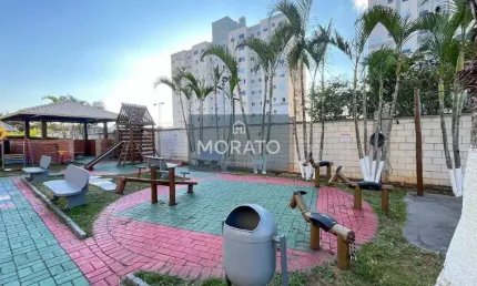 Área Privativa com 2 Quartos, 1 Vaga de Garagem no Bairro Planalto.