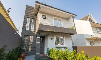 Casa com 3 quartos à venda na Rua Sapopema, 136, Santa Cândida, Curitiba