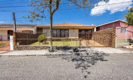 Casa com 3 quartos à venda na José Cocconi, 300, Bacacheri, Curitiba