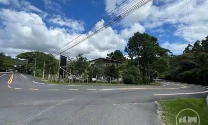 Terreno à venda na Rua Ozória Maria Mafra, Praia do Estaleiro, Balneário Camboriú por R$ 30.000.000