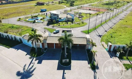 Terreno à venda na Avenida João Da Costa, 41, Rio do Meio, Camboriú por R$ 784.000
