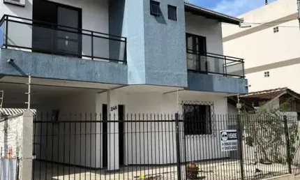 Casa com 4 quartos à venda na Rua Alagoas, 240, Estados, Balneário Camboriú por R$ 1.700.000