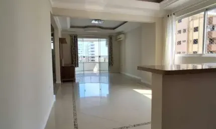 Apartamento com 3 quartos à venda na rua 1400, 135, centro, balneário camboriú por r$ 2.500.000
