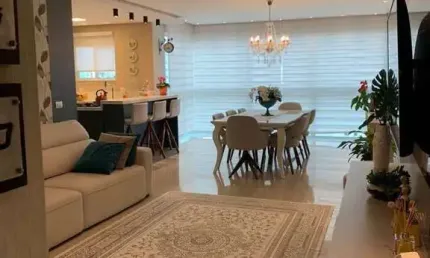 Apartamento à venda na Rua 3110, 320, Centro, Balneário Camboriú por R$ 2.100.000