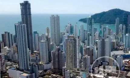 Apartamento com 4 quartos à venda na Avenida 3ª Avenida, 155, Centro, Balneário Camboriú por R$ 2.585.000