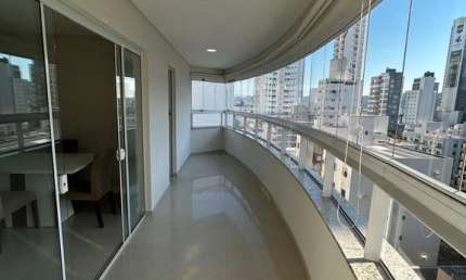 Apartamento com 3 quartos para alugar na Rua 916, 57, Centro, Balneário Camboriú por R$ 7.000