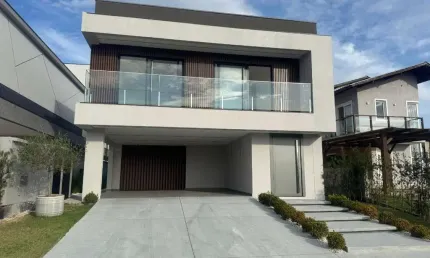Casa em condomínio fechado com 4 quartos à venda na rua ivo josé rebello, 610, santa regina, camboriú por r$ 2.900.000