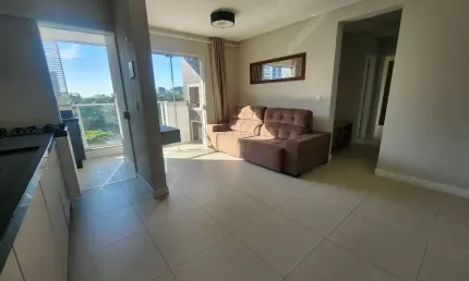 Aluga Apartamento na Praia Brava em Itajaí-SC, Semimobiliado, com 02 Quartos sendo 01 Suíte, 01 Vaga de Garagem