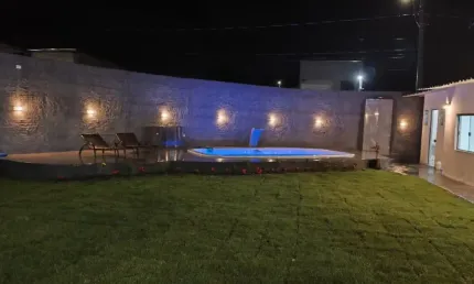 Ponto comercial com 1 sala para alugar no Perequê Mirim, Caraguatatuba 