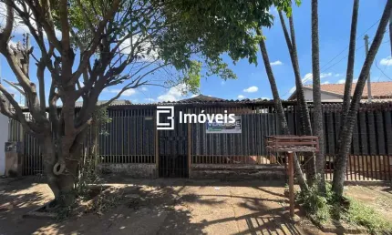 Casa com 3 quartos à venda na Rua do Ébano, 196, Vila Marcos Roberto, Campo Grande