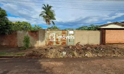 Terreno à venda na Rua Uirapuru, 1104, Conjunto Habitacional Estrela D'Alva I, Campo Grande