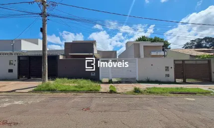 Casa com 3 quartos à venda na Rua Luciana Ota Perez, 363, Taquaral Bosque, Campo Grande