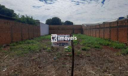 Terreno à venda na Rua Santa Bertilia, q64 l27, Jardim Santa Emília, Campo Grande