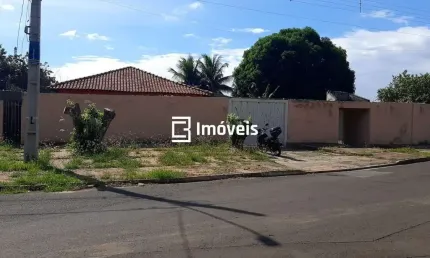 Casa com 2 quartos à venda na Avenida Serradinho, 58, Vila Sílvia Regina, Campo Grande