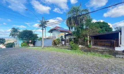 Excelente terreno com 435m² próximo a Av. Maurício Cardoso!