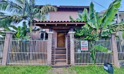 Casa de 253 m², com 03 dormitórios no Bairro Primavera em Novo Hamburgo/RS