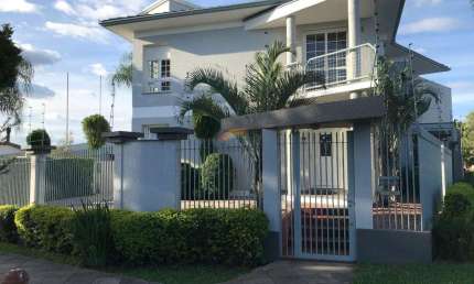 Casa à venda no bairro  Ouro Branco - Novo Hamburgo/RS