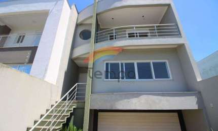 Casa à venda,  com 232 m² privativos por R$ 1.450.000,00 - Jardim Mauá - Novo Hamburgo/RS