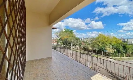Casa com 3 dormitórios à venda, 243m² por R$ 640.000 - Primavera - Novo Hamburgo/RS