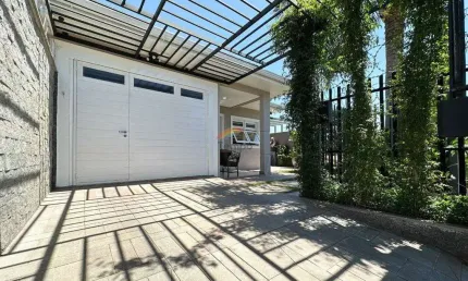 Casa com 3 dormitórios sendo 1 suíte, localizado no Bairro São Jorge de Novo Hamburgo/RS