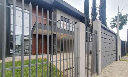Casa com 4 dormitórios sendo 4 suíte, localizado no Bairro Jardim Mauá de Novo Hamburgo/RS