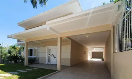 Casa reformada com 4 suítes, localizado no Bairro Imigrante Norte de Campo Bom/RS