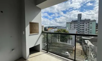Apartamento 02 dormitórios, 02 vagas de garagem, bairro Vila Nova, Novo Hamburgo-RS.
