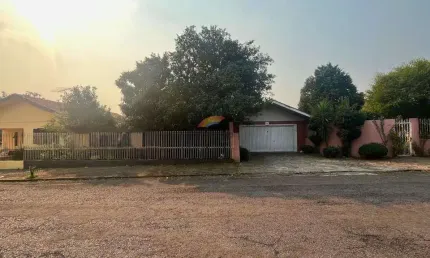 Terreno à venda na João Paulo Primeiro, 44, Centro, Campo Bom