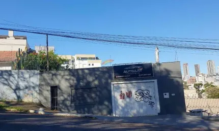 Prédio comercial na rua Bento Gonçalves - Guarani em Novo Hamburgo.