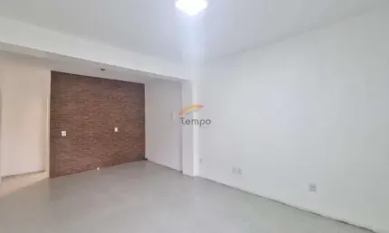 Apartamento com 3 quartos para alugar na Avenida Pedro Adams Filho, 2394, Pátria Nova, Novo Hamburgo