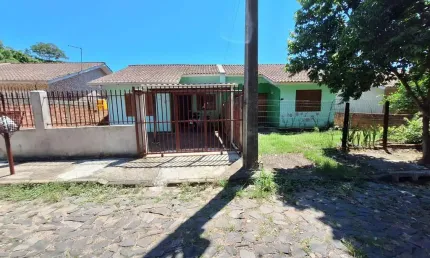 Casa Residencial de 2 quartos no bairro Alpes do Vale