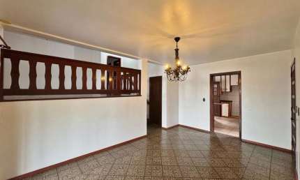 Casa com 3 quartos para alugar na Rua Sabará, 46, Rondônia, Novo Hamburgo