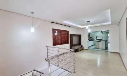 Casa Residencial de 3 quartos no bairro Ouro Branco