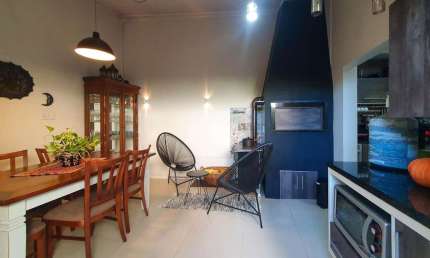 Casa semi mobiliada em condomínio fechado - Rondônia.