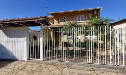 Casa com 3 quartos para alugar na Rua Caçador, 764, Rio Branco, Novo Hamburgo