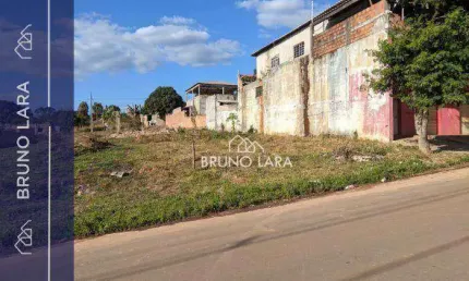 Terreno à venda na Avenida Professor Lafayette Rodrigues Pereira, 35, Novo Igarapé, Igarapé