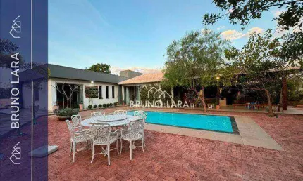 Casa com 3 dormitórios à venda, 250 m² por R$ 1.300.000,00 - Condomínio Gran Ville - Igarapé/MG