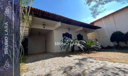 Casa com 3 quartos à venda na Avenida Solimões, 358, Brasiléia, Betim