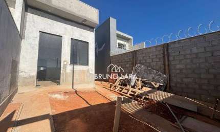 Casa com 3 quartos à venda na Rua Augusto Teixeira Da Silva, 432, Canarinho, Igarapé