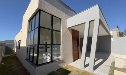Casa a venda em Igarapé MG / Condomínio Portal do Igarapé