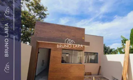 Casa com 2 quartos à venda na Rua Varginha, 350, Resplendor, Igarapé